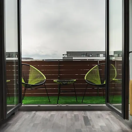 Daire Skylark - Miami With Terrace & Mountain View Braşov