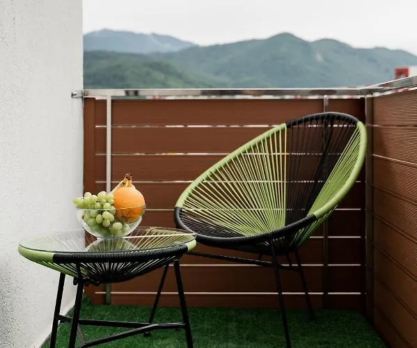 Skylark - Miami With Terrace & Mountain View Daire *