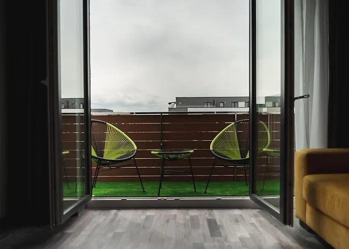 Daire Skylark - Miami With Terrace & Mountain View Braşov